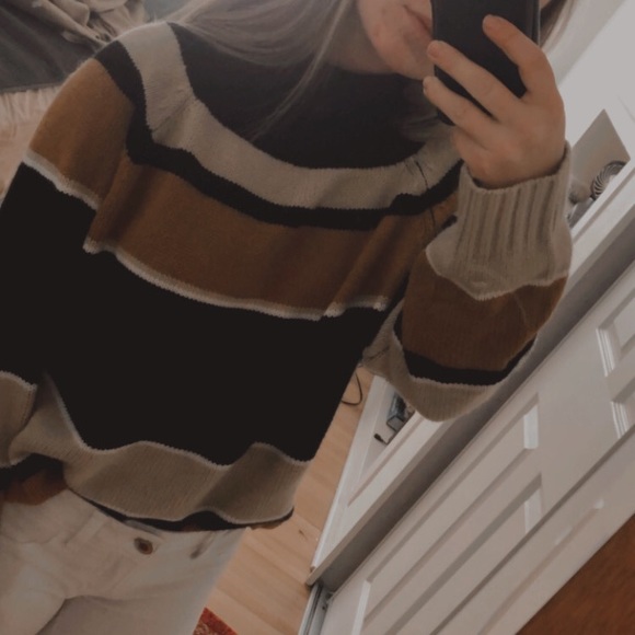 Sweater - Picture 2 of 2